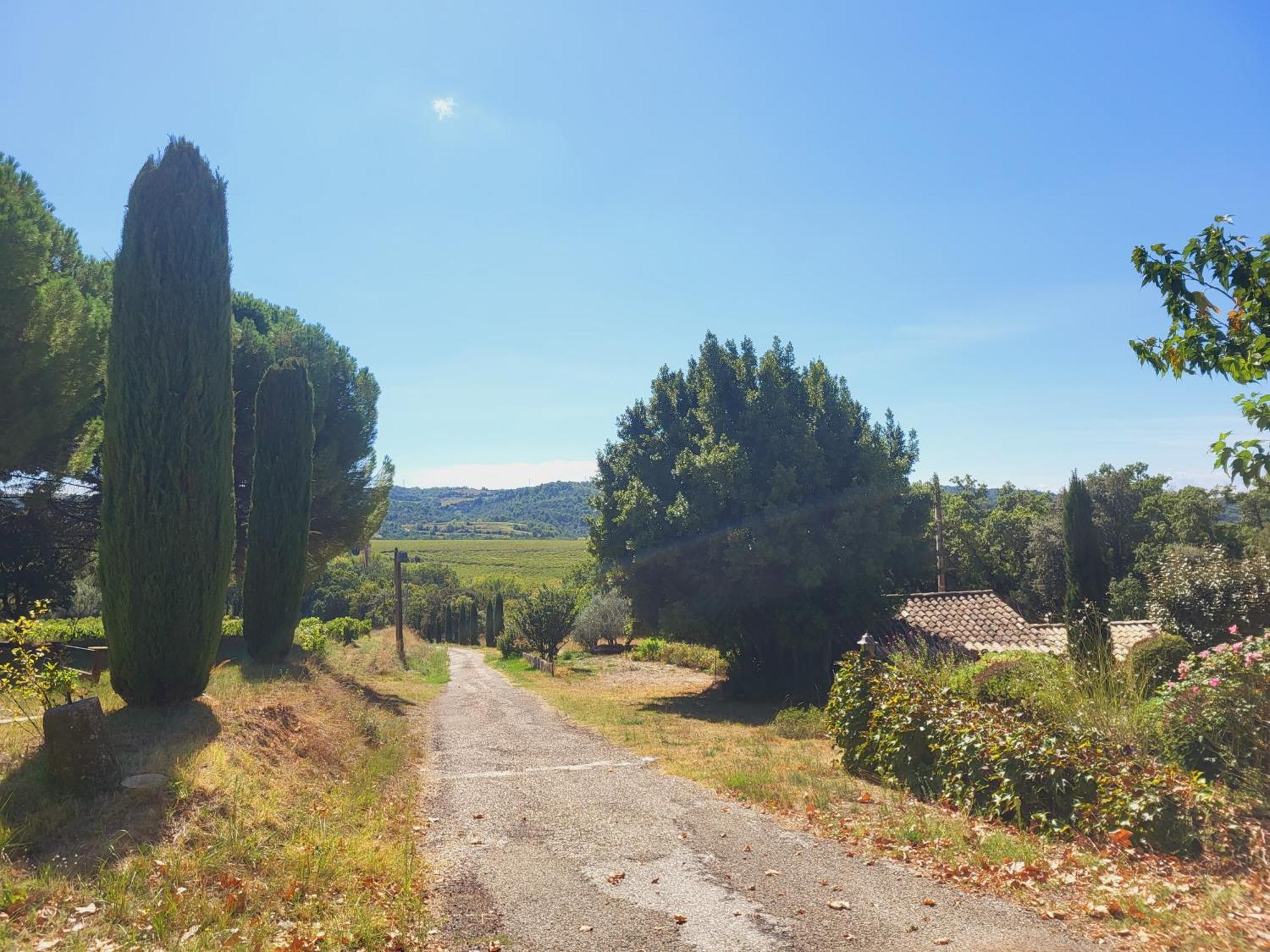Les Saffres - Gite De Charme Pour 8 Personnes Valreas Exterior photo