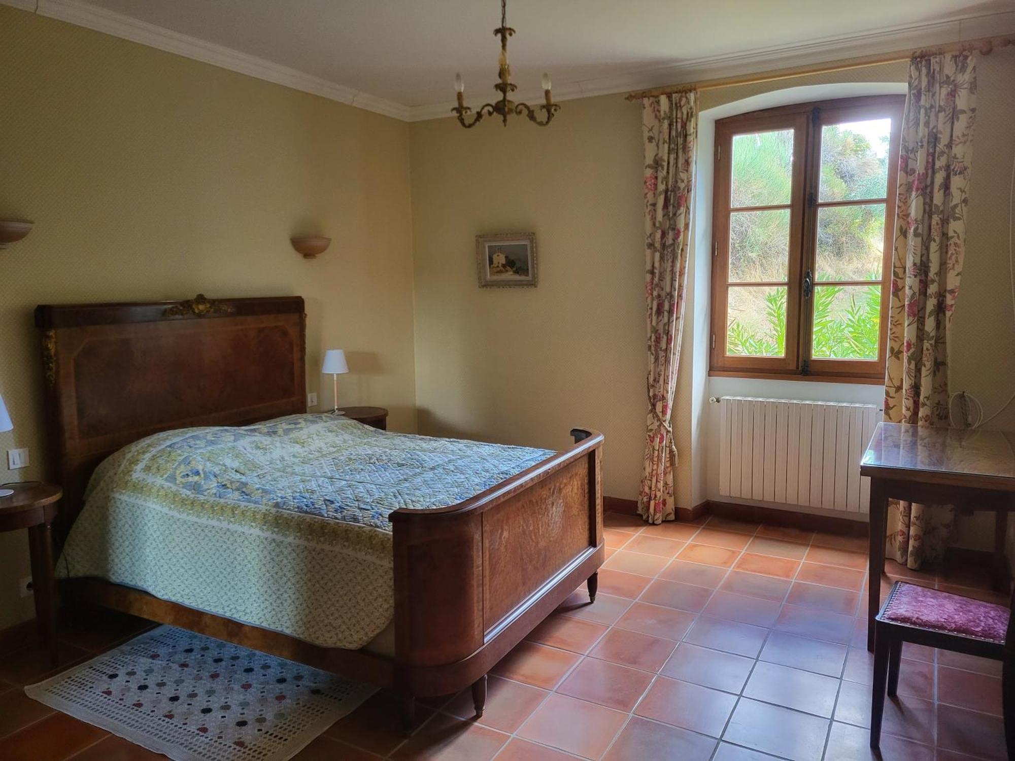 Les Saffres - Gite De Charme Pour 8 Personnes Valreas Exterior photo